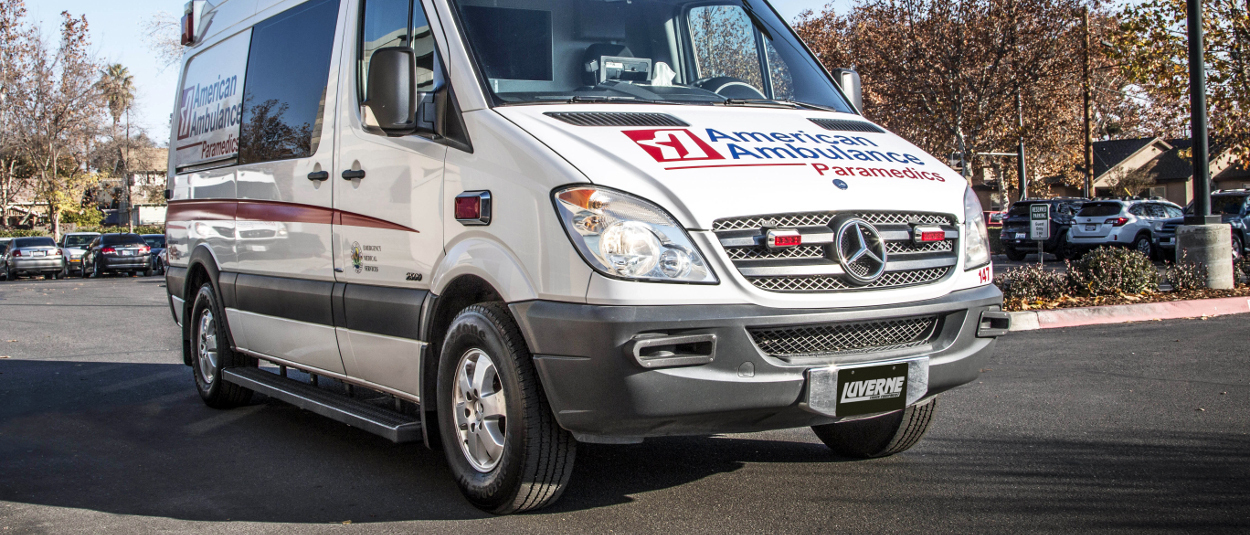 Cargo Van Steps Mercedes Sprinter 2500 Ambulance